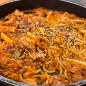 장인닭갈비 사진