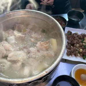 명동닭한마리 사진