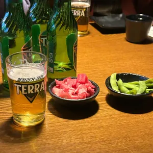 이자카야나무 사진