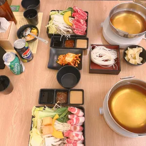 훈샤브 사진