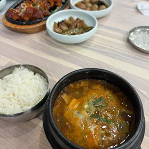 해금강한식당 사진 2
