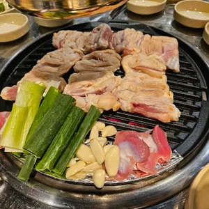 기찻길 닭숯불구이 사진