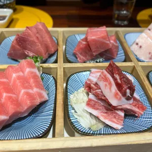 골드참치 사진