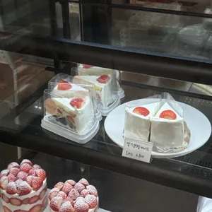 휘핑디에그 리뷰 사진