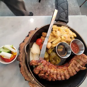 동백식탁 사진