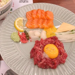 육회바른연어 리뷰 사진