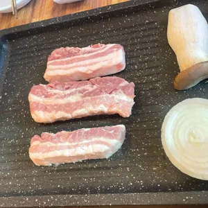 오늘의돼지 사진