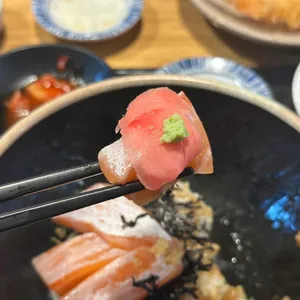 홍대돈부리 사진