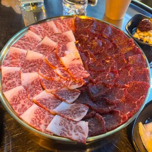 뿔뿔뭉티기 사진