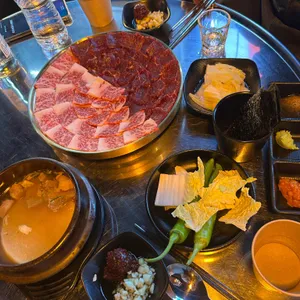 뿔뿔뭉티기 사진