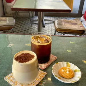 애시당초 사진