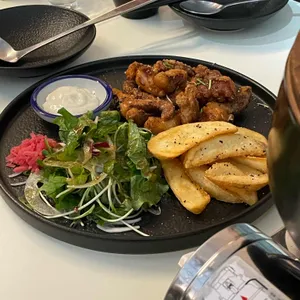 고조 사진 2
