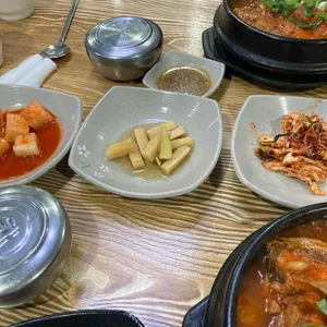 본가감자탕해장국 사진