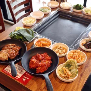 춘천집무한철판닭갈비 사진