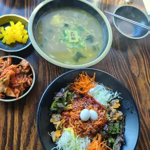 배말칼국수 사진