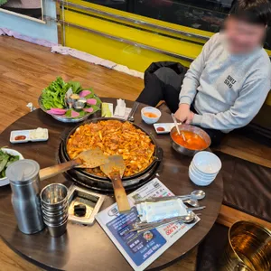 5.5닭갈비 사진
