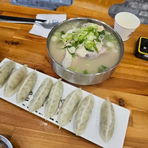 언양닭칼국수 사진