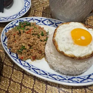 낫샤바샙 사진