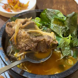 신천댁 사진