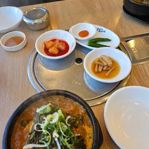 누리마을 감자탕 사진