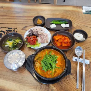 고향옥얼큰순대국 리뷰 사진