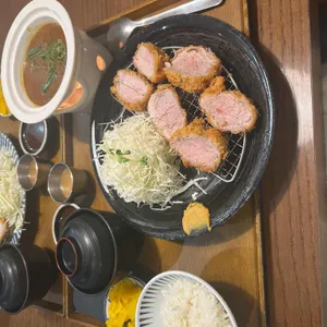 크레이지카츠 현대백화점 사진