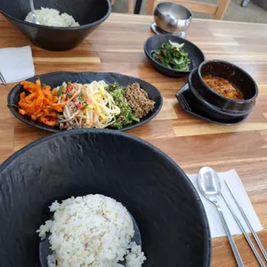 아저씨보리밥 사진