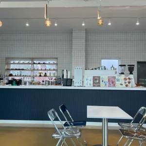 카페 플로피 리뷰 사진