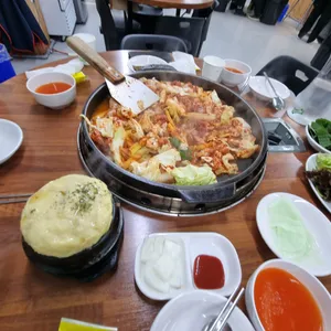 5.5닭갈비 사진