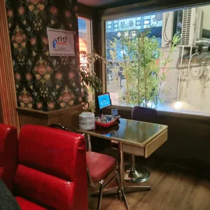 시선 리뷰 사진