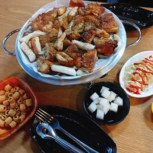 훌랄라참숯치킨 사진