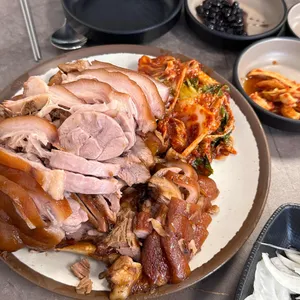 가마솥족발 리뷰 사진