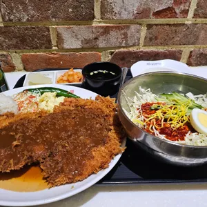101번지남산돈까스 사진