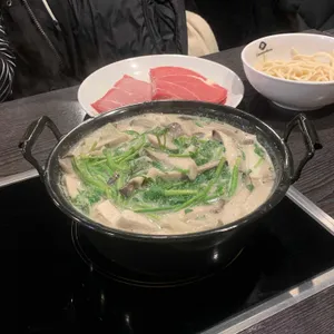 등촌샤브칼국수 사진