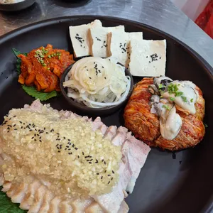 홍장군 사진