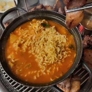 제주미친흑돈 사진