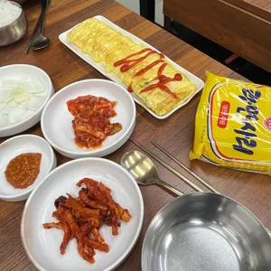 삼대부대찌개 사진