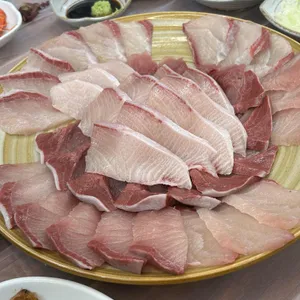 영도다리횟집 사진 2