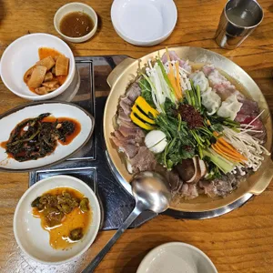 황산냉면 사진