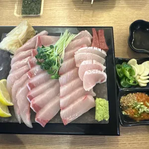 동어동락  사진