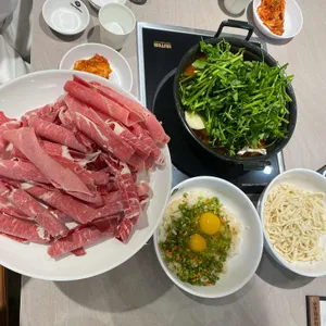 등촌샤브칼국수 사진
