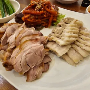 원조할매족발보쌈 사진