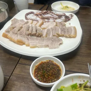 본전식당 사진