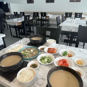 우일옥 사진