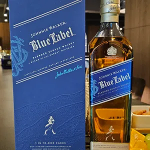 아워위스키 사진