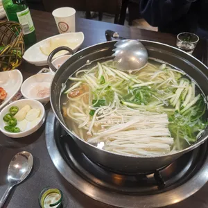 유가네칼국수 사진