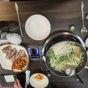 유가네칼국수 사진
