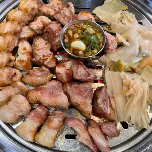 부산댁 사진