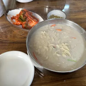 파주댁네손칼국수 사진