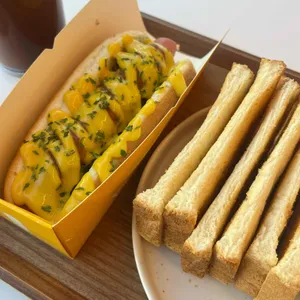 옐로우캔 사진